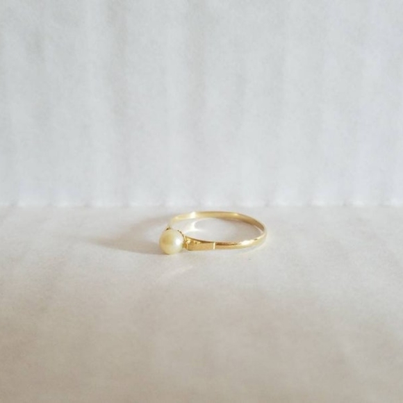 Vintage 18K Pearl Ring - Picture 6 of 10